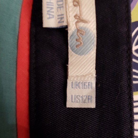 Boden womens blue floral skirt 12R lined, twill - Picture 6 of 7